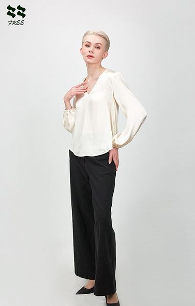 Dobavitelj ženskih ravnih hlač iz svilenega perila